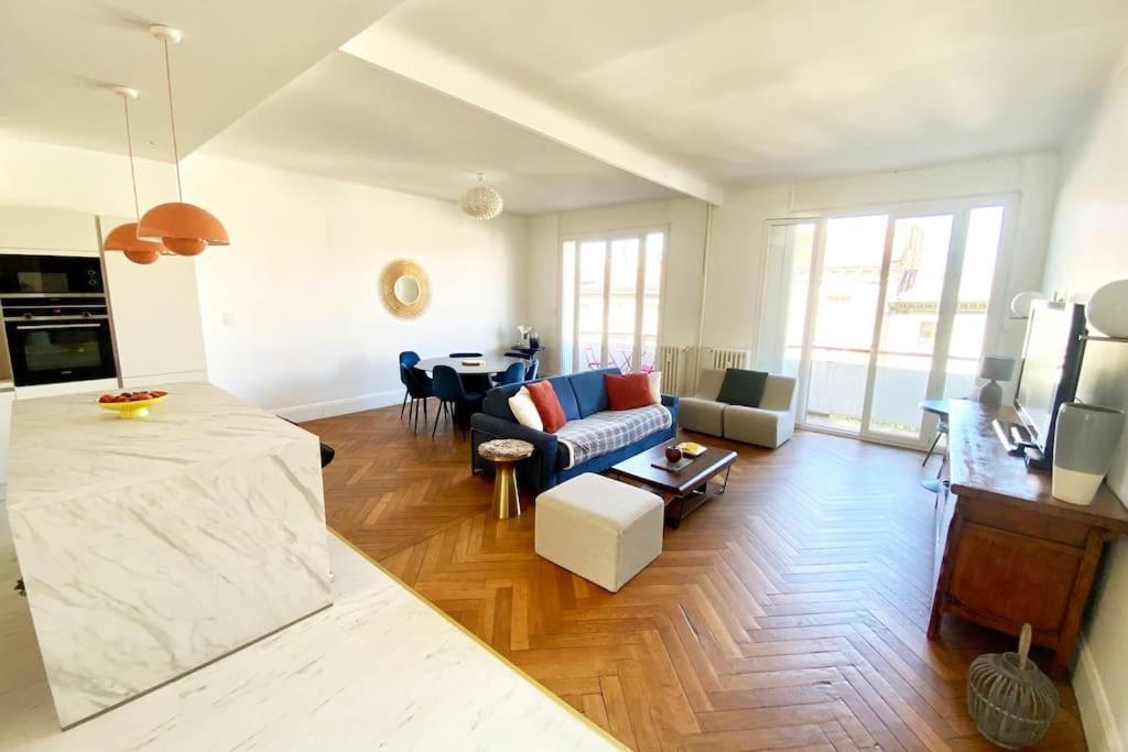 Superbe Appartement Hyper Centre 4 Personnes วาลองซ์ ภายนอก รูปภาพ