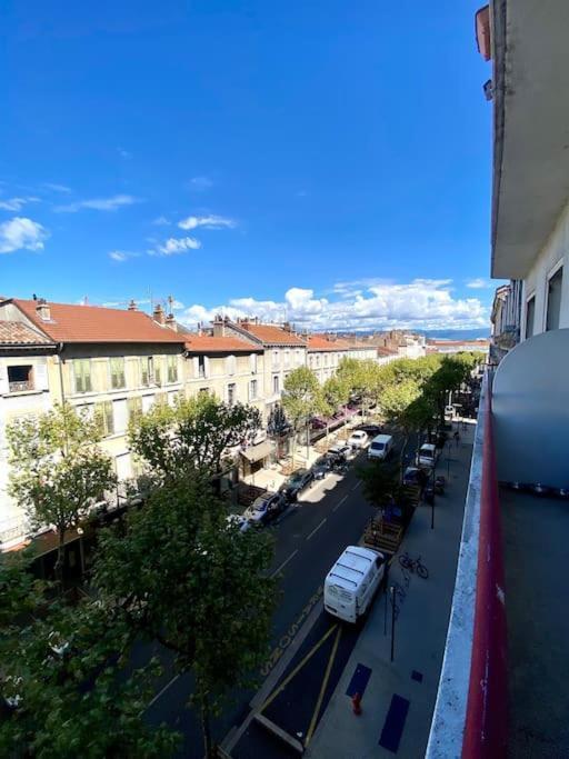 Superbe Appartement Hyper Centre 4 Personnes วาลองซ์ ภายนอก รูปภาพ